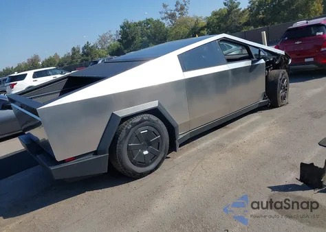 2025 Tesla Cybertruck Cyberbeast z USA, uszkodzony, nr VIN 7G2CEHEE6SA062275